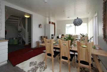 Фото номера Дом с 3 спальнями Дома для отпуска Holiday Houses Saimaa Gardens г. Иматра 4