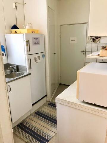 Фото номера Одноместный номер с общей ванной комнатой Хостелы Hostel Ukonlinna г. Иматра 2